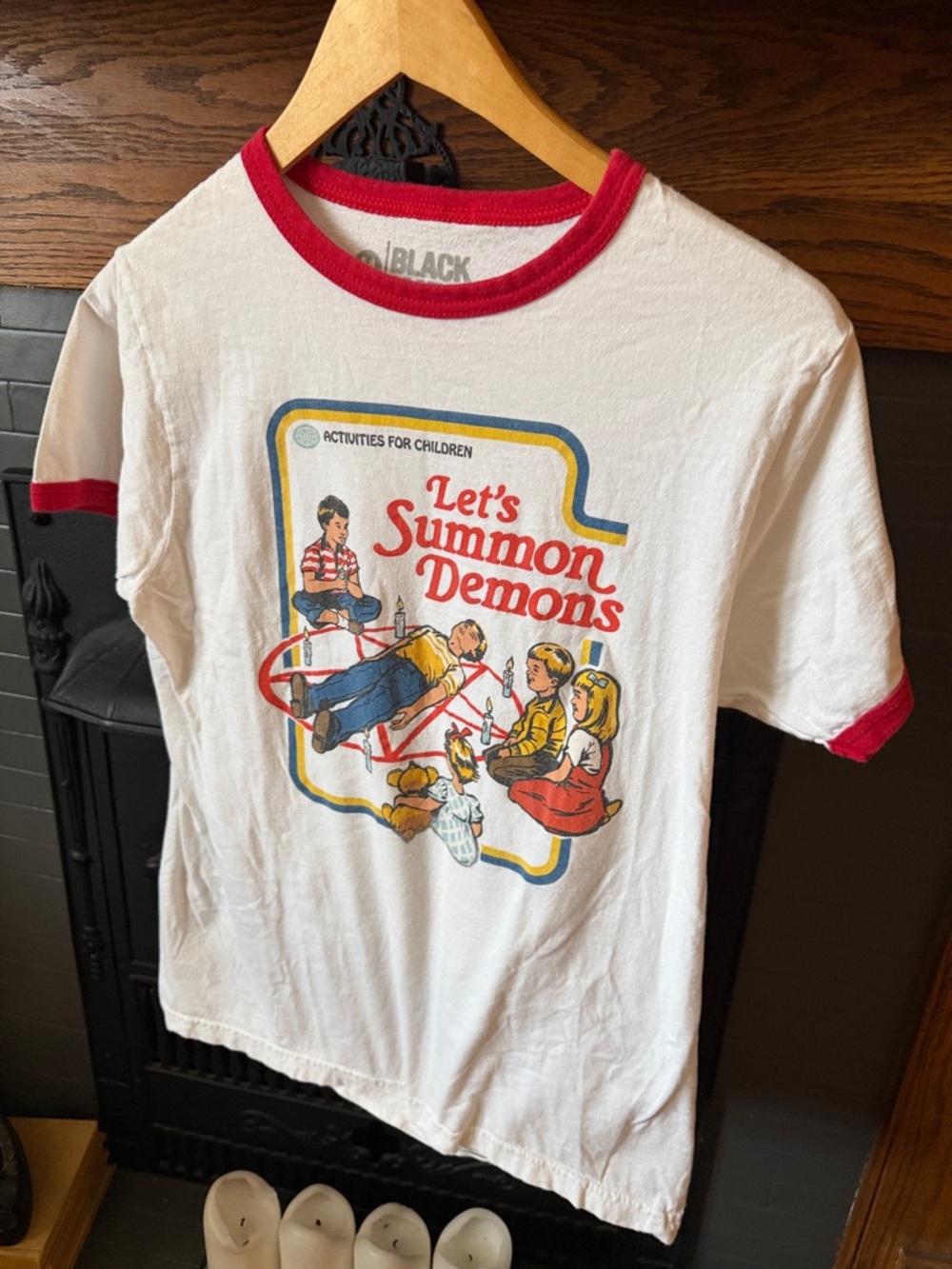 Unisex Retro Ringer T-Shirt - Picture 3 of 4